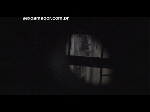 ❤️ Lourinho é filmado secretamente por um voyeur de bairro escondido atrás de tijolos ocos ❤️❌ Sexo de qualidade em nós pt.dreamlandpassionfever.ru